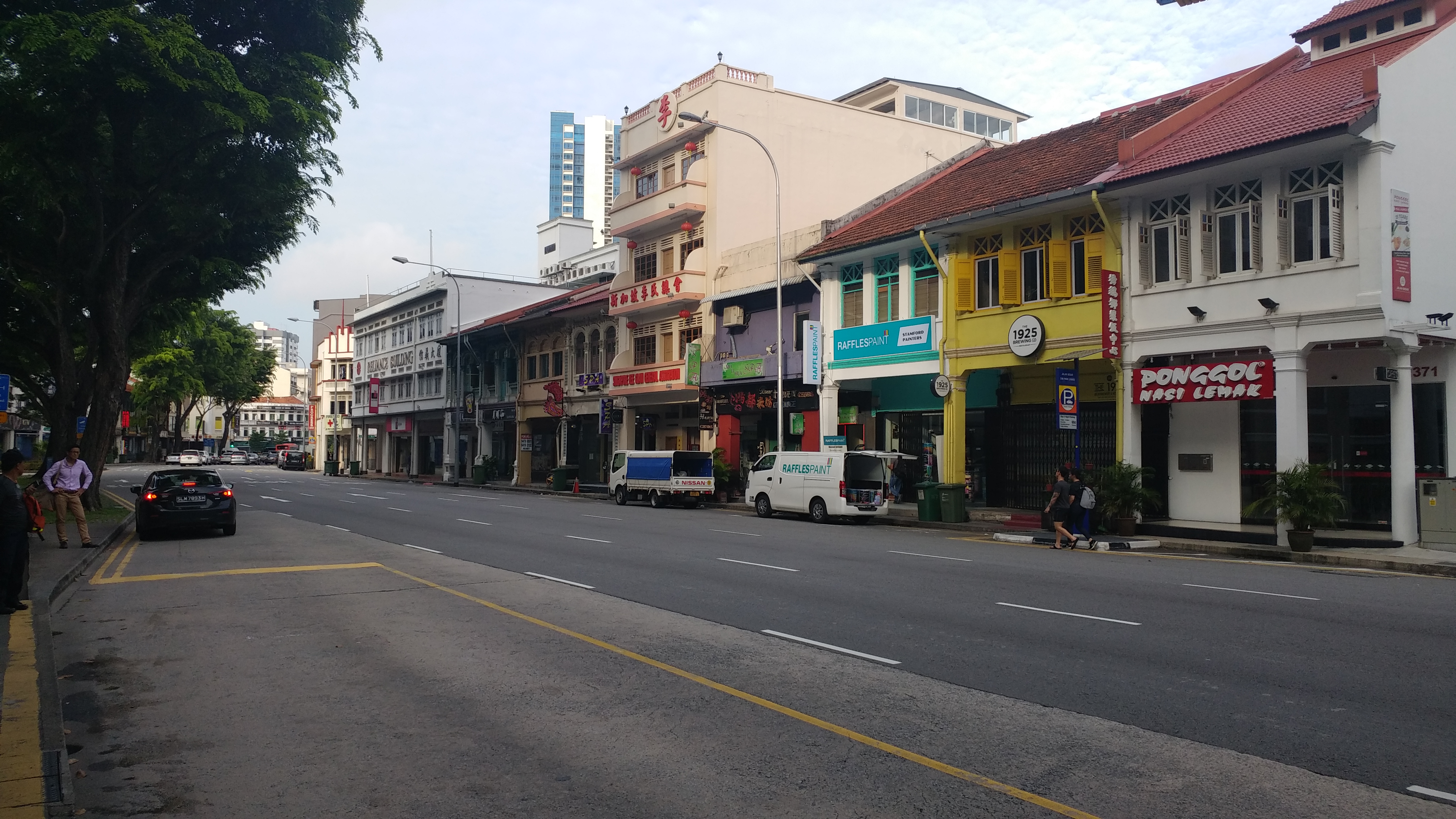 Perempatan Jalan Besar & Kitchener Road Bangunan seberang Hong Nam Building bus stop Jalan Besar